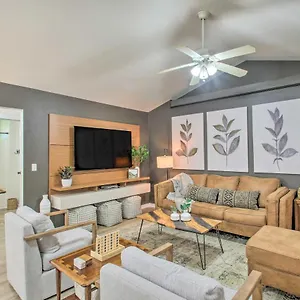 Cozy-modern Large Yard, Grill , Pensacola United States